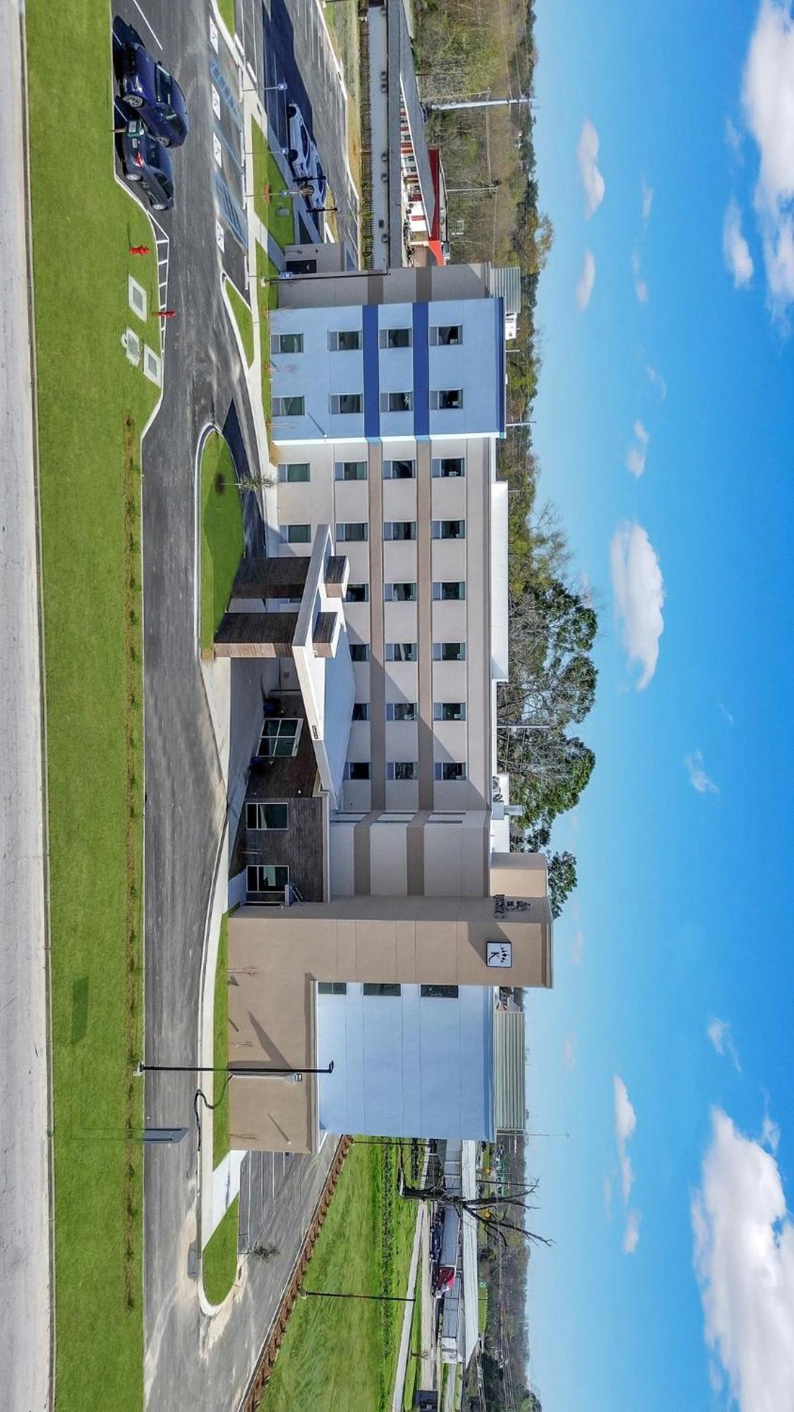 The Kingston Hotel Garden City Exterior photo